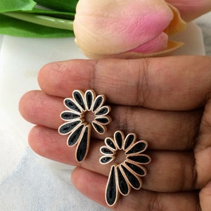 Black Aesthetic earrings Gift for her, Flower statement earrings bridesmaid gift, Minimalist gothic jewelry, Paper quilling Handmade jewelry image 2