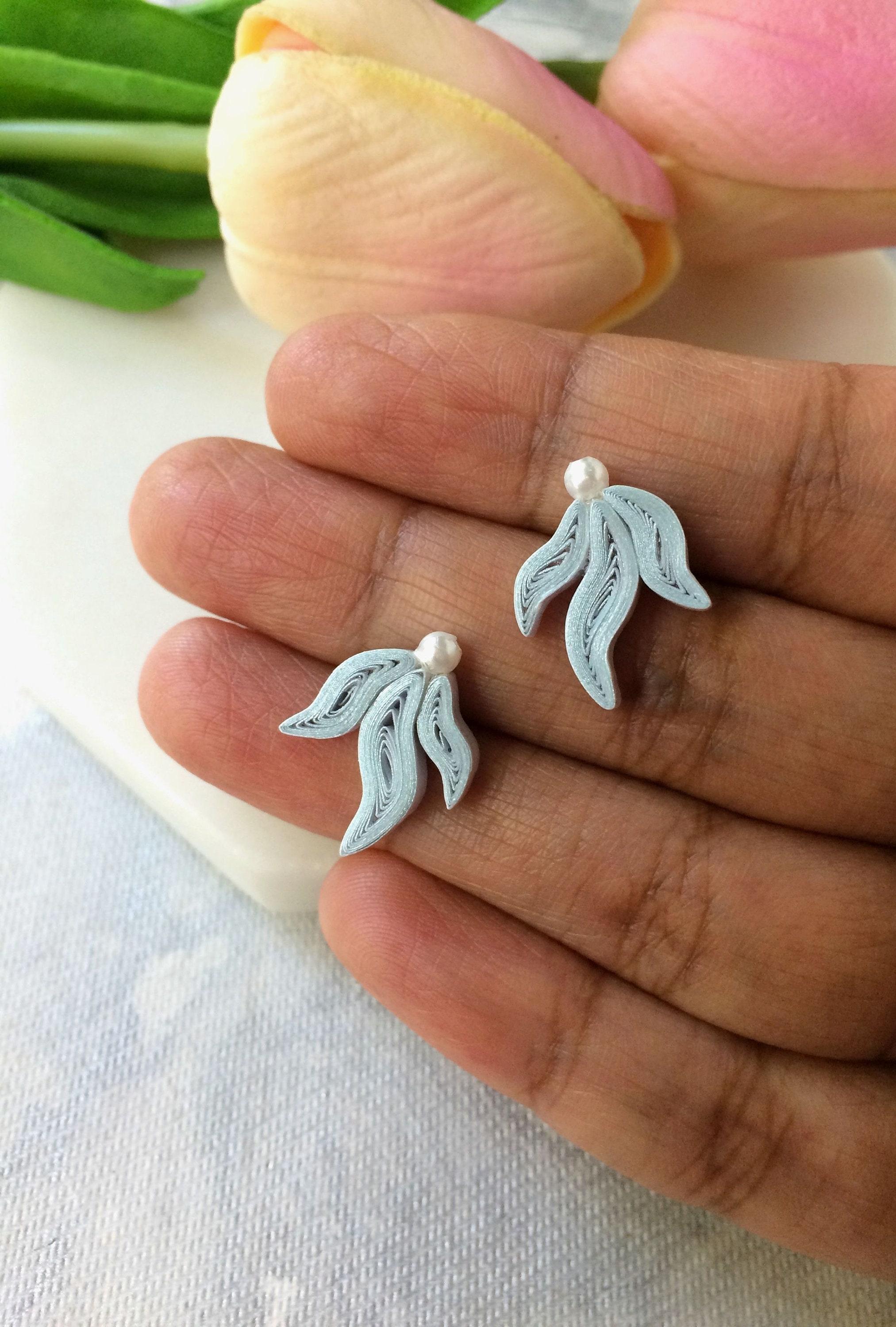 Quilling shop earrings studs