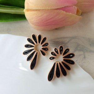 Black Aesthetic earrings Gift for her, Flower statement earrings bridesmaid gift, Minimalist gothic jewelry, Paper quilling Handmade jewelry image 1