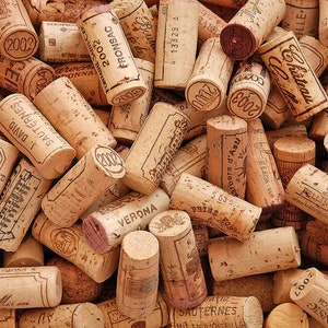 500 corchos de vino reciclados, logotipos de bodegas