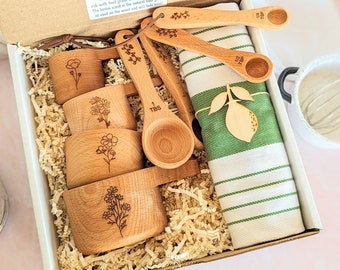 Mothers day gift box from daughter, Personalized gift for Mom, Grandma, Measuring cups spoons,