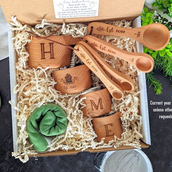 Housewarming gift basket, Wood measuring cups, Measuring spoons, Realtor closing gift for buyer,