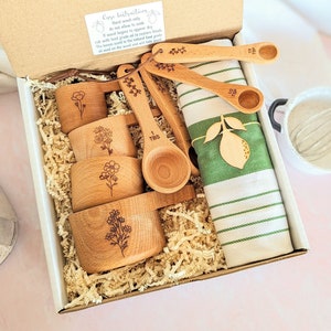 Birthday gift box, Measuring cups, 21st birthday gift for her, 30th birthday gift for her, Personalized baking gifts,