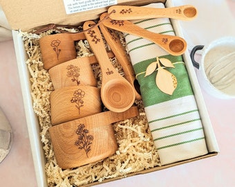 Baking box, Wood measuring cups, Measuring spoons, Baking gifts, Gifts for bakers, Gifts for best friend female,