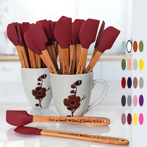 Engraved Beechwood Mini Spatula: Rustic Wedding Favor