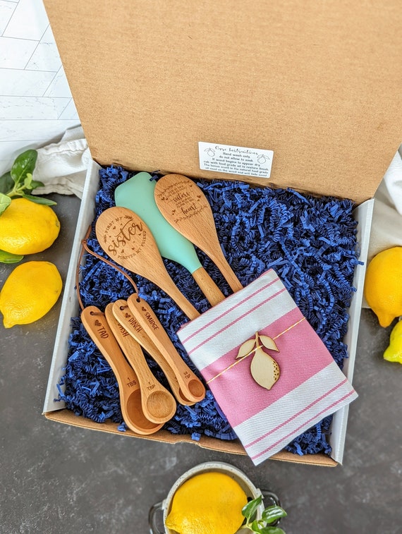 Personalized Baking Set, Baking Gifts, Cooking Spoon, Sister Birthday Gift,  