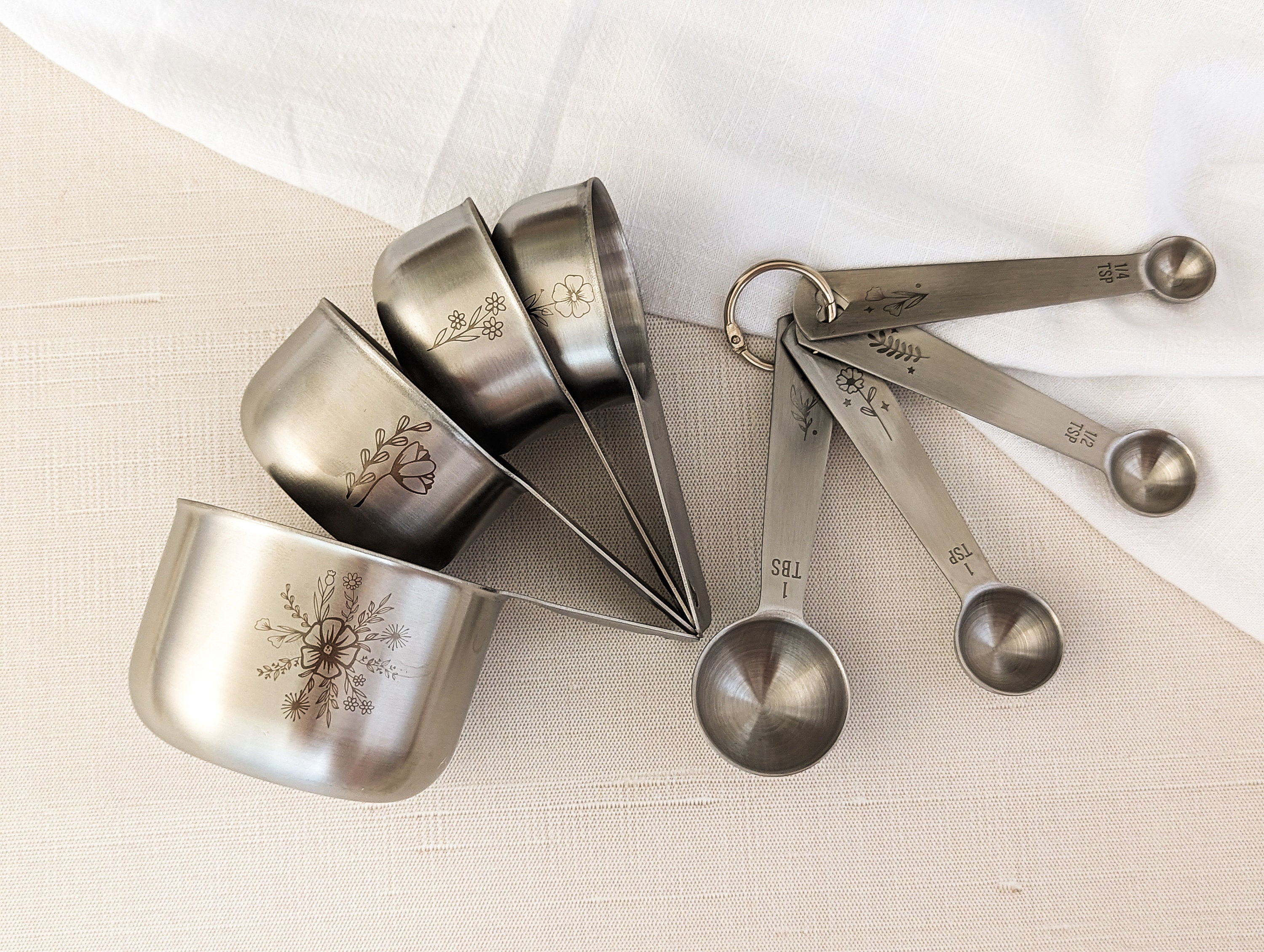 Measuring Cups, Stainless Steel Spoons, Baking Gifts, Wildflower