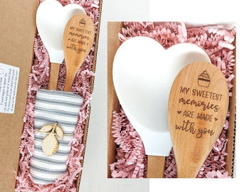 Birthday gift box, Engraved spatula, Personalized wooden spoon, Baking gifts, 60th birthday gifts for women, Mom gift,