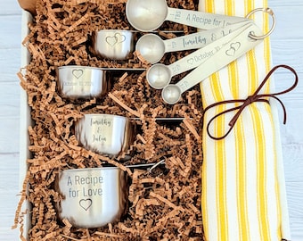 Personalized Measuring cups set: Wedding gift box for couple, Bridal shower gift basket