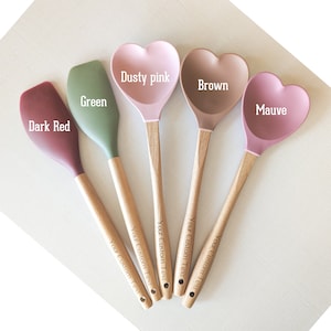 Wedding favors for guests in bulk, Personalized spatula, Bridal shower favors, Unique wedding favors, Fall wedding favors,