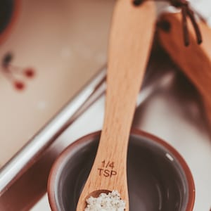 Wooden measuring cups, Measuring spoons, Baking gifts, Mom Christmas gift from daughter, Mother in law Christmas gift, image 6