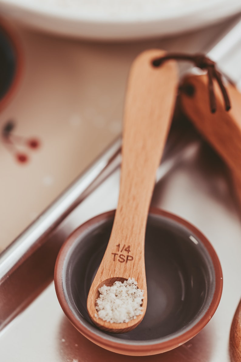 Wooden measuring cups, Measuring spoons, Baking gifts, Mom Christmas gift from daughter, Mother in law Christmas gift, image 6