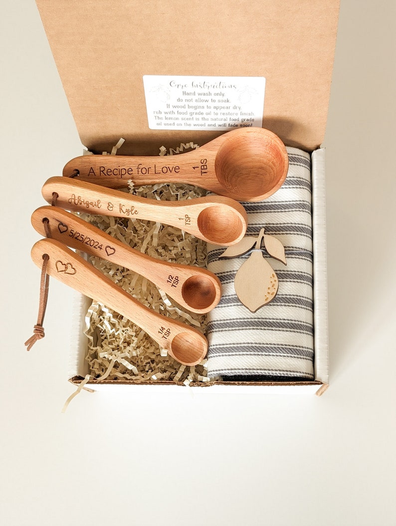 Measuring cups, Engagement gift box for couple, Bridal shower gift basket, Wedding gift for couple, Spoons & Towel