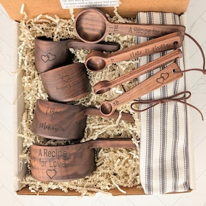 Personalized Measuring cups set: Wedding gift box for couple, Bridal shower gift basket image 5