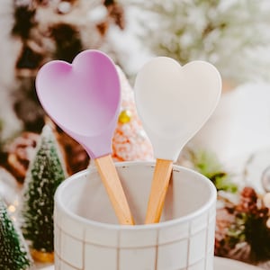 Heart spatulas in lavender and white