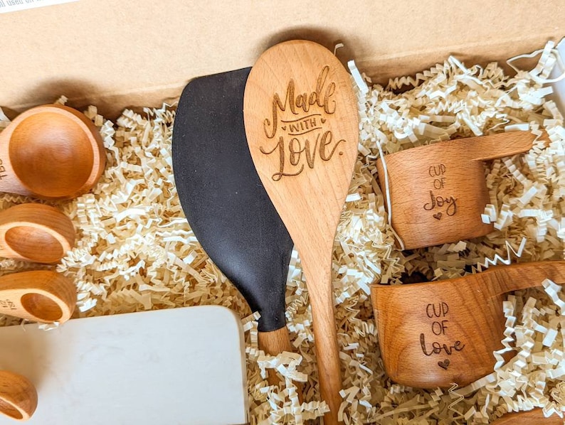 AFewSpareMoments Cutting Board & Kitchen Set - Thumbnail 3