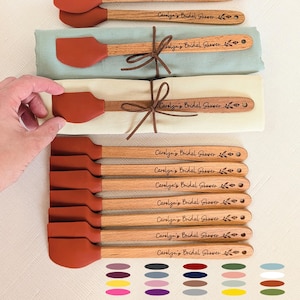 Luxury Bridal shower favors, Useful Wedding favors for guests in bulk, Quality Mini spatula,