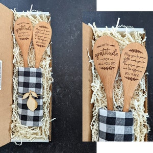 Employee Appreciation Gift Box: Engraved Beechwood Spoons & Cotton Towel
