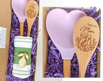 Mom gift box, Baking gifts, Engraved spatula, Mother of the bride gift from daughter,