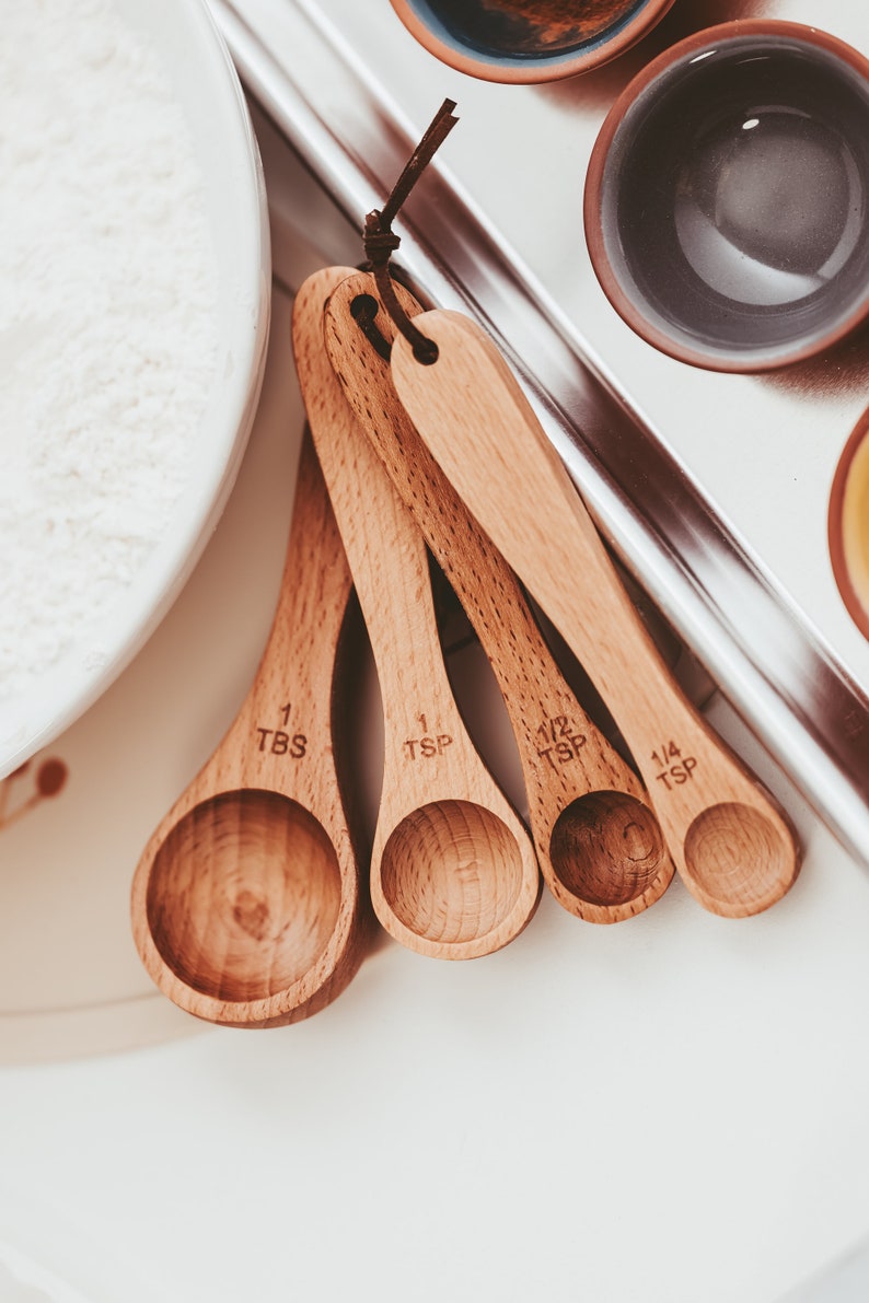 Wooden measuring cups, Measuring spoons, Baking gifts, Mom Christmas gift from daughter, Mother in law Christmas gift, image 5