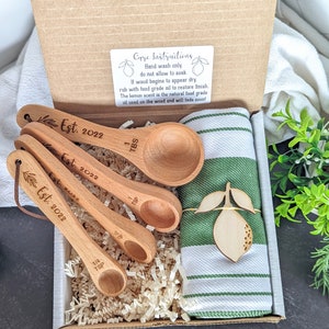 Housewarming gift basket, Wood measuring cups, Measuring spoons, Realtor closing gift for buyer, Spoons, towel