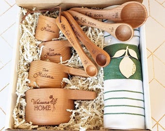 Engraved Beechwood Measuring Cups and Spoons Baking Gift Set, Housewarming Client Gift Ideas
