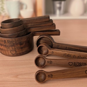 Personalized Measuring cups set: Wedding gift box for couple, Bridal shower gift basket image 7