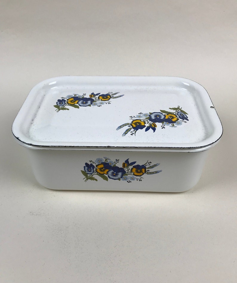 Food Container Enamel Container With Lid Vintage Enamelware Etsy