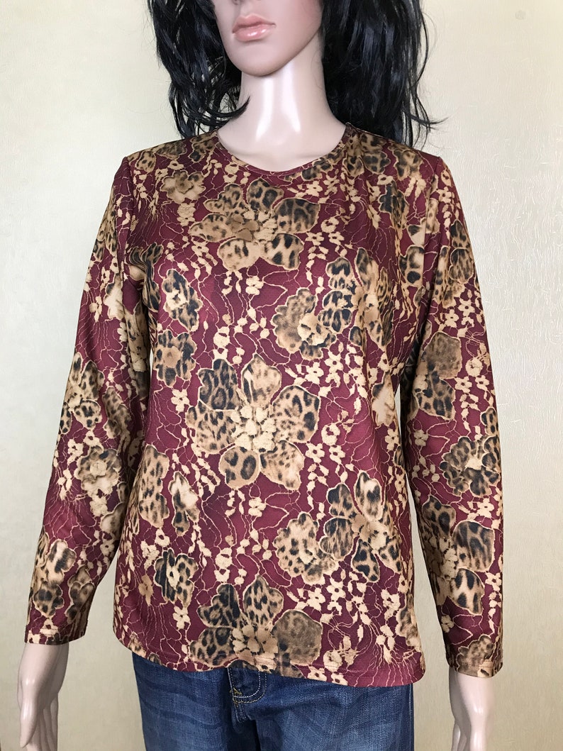 Size M Floral Crew Neck Blouse by FINN KARELIA Vintage 90s