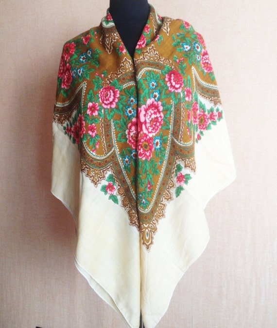 Ukrainian Shawl, Russian Shawl, Floral Scarf, Russ