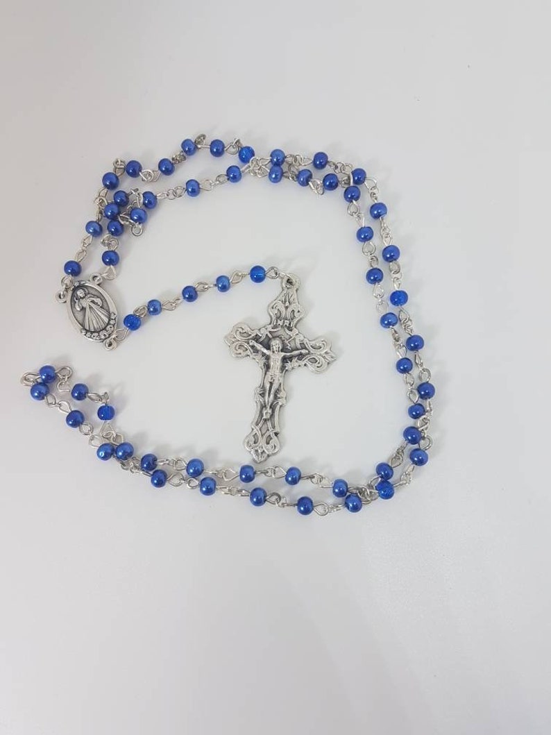 Crucifix cross pendant Beautiful rosary beads necklace