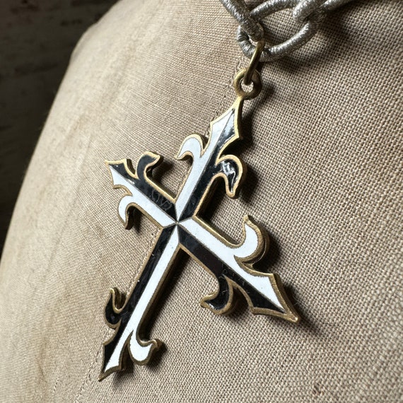 Antique French Enamel Cross Metallic Chain Gothic… - image 3