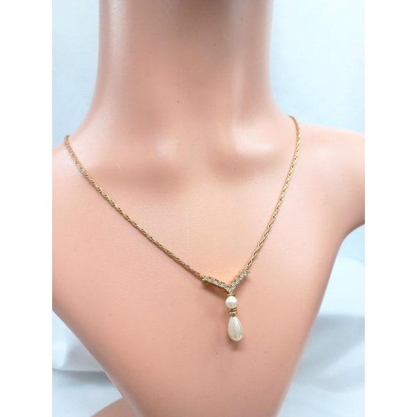 FREE SHIP Christian DIOR Faux Pearl Dazzling stones Necklace