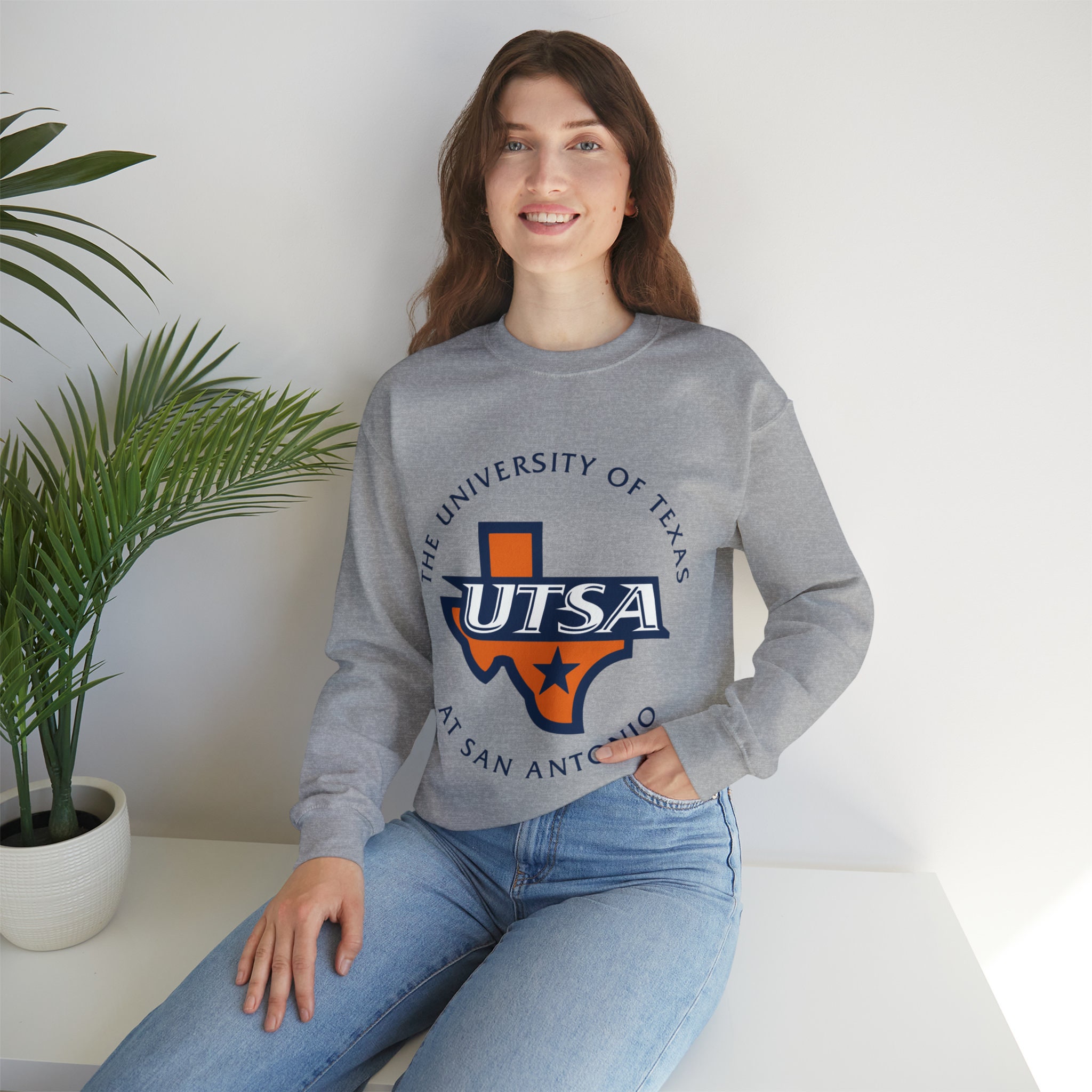 Utsa sweater clearance