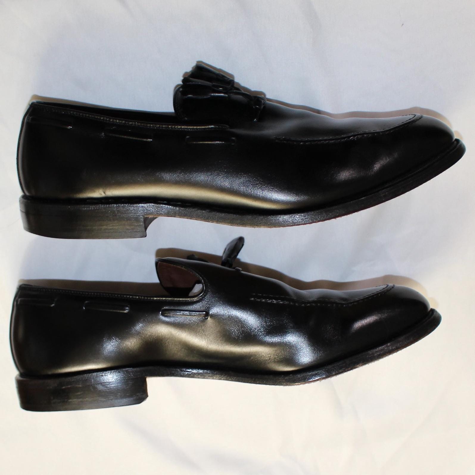 ALLEN EDMONDS Saratoga Sz 10.5 D Black Tassel Loafers - Etsy display picture 1