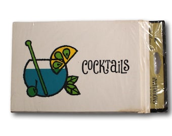 HALLMARK Vintage 1970s 1980s COCKTAILS Invitations w/ Envelopes Pkg of 8 NOS Folded 3.5 x 5"