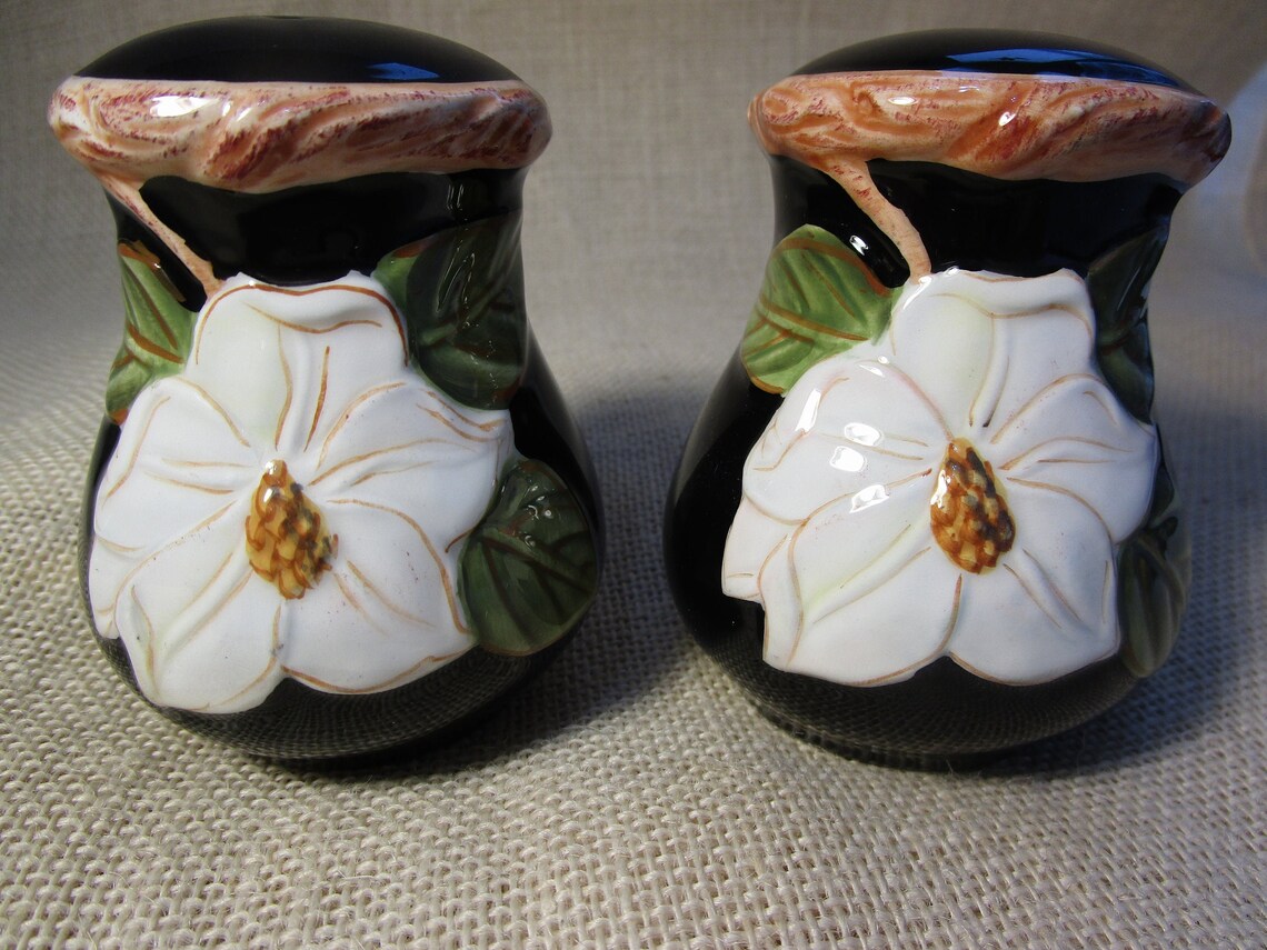 Lovely Magnolia Flower Salt and Pepper Shaker Set Etsy