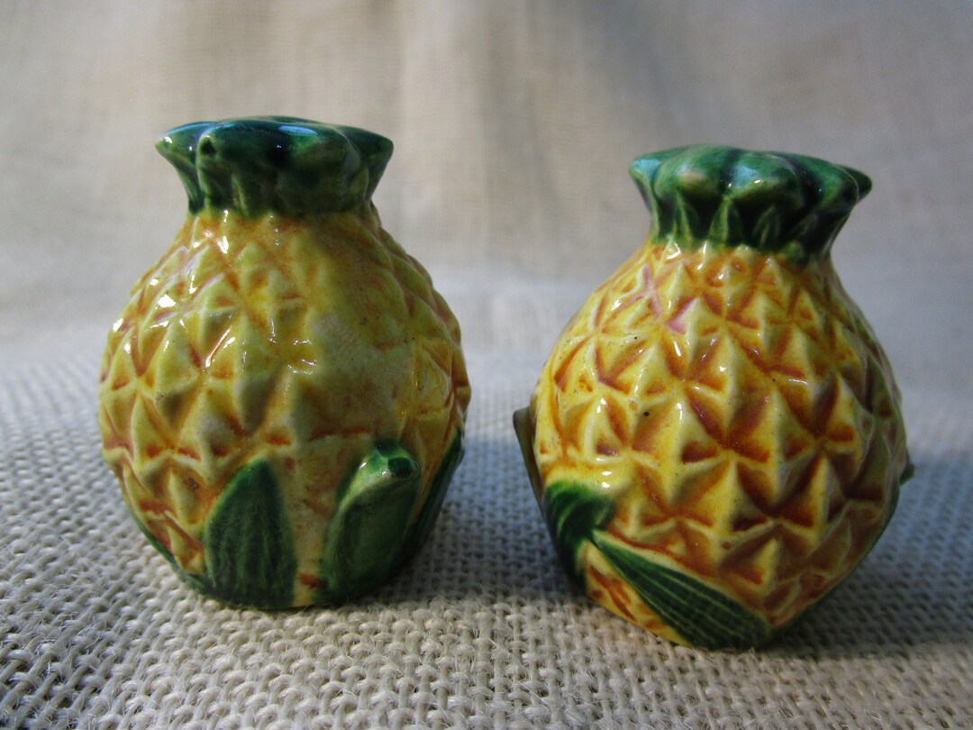 Vintage Pineapple Salt and Pepper Shaker Set Etsy