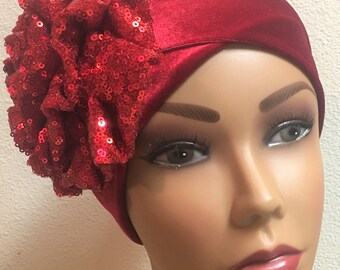 Ny sammetsturbanhuvudmössa med paljettrosett på sidan, redo att bära hijabhuvudmössa, en storlek passar alla.