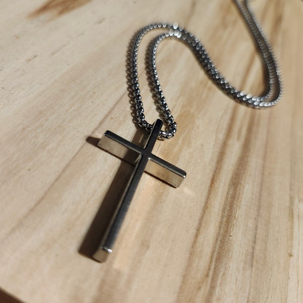 CROSS NECKLACE Men Women Boys Girls Silver Unique Jewelry Pendant Baptism Catholic Christian with a 27 inch chain.  This cross is bold.