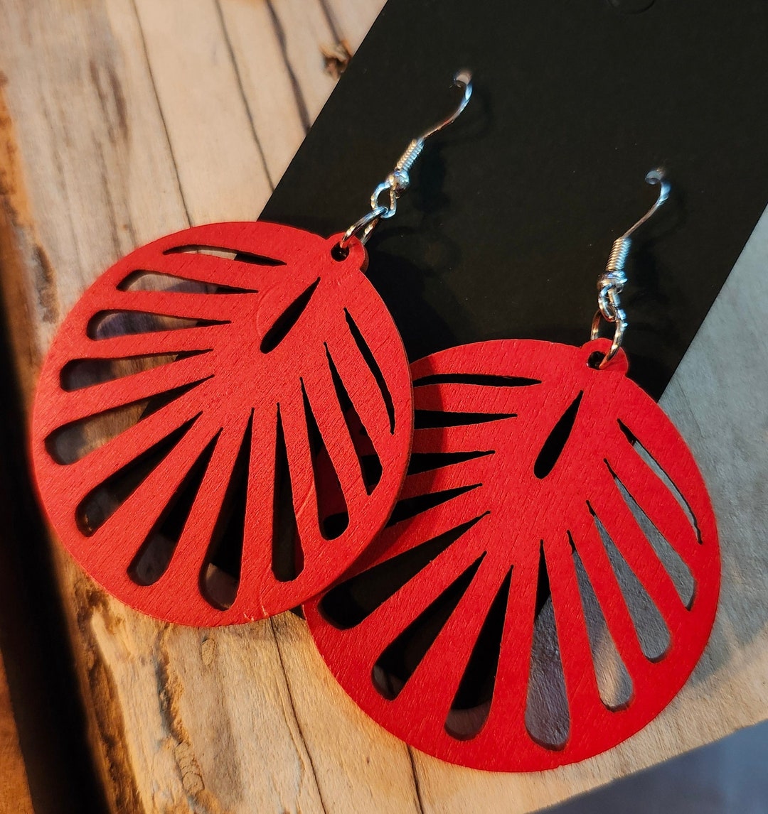 Earring Design Rounded Earrings Dazzled Round Design. Beautiful Boho Red and Very Fashion ...