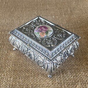 Antique Brass Stamp Holder, Rococo Style Postage Stamp Holder, Baroque  Bronze Box Writing Accessory, Ornate French Brass Inkwell. 