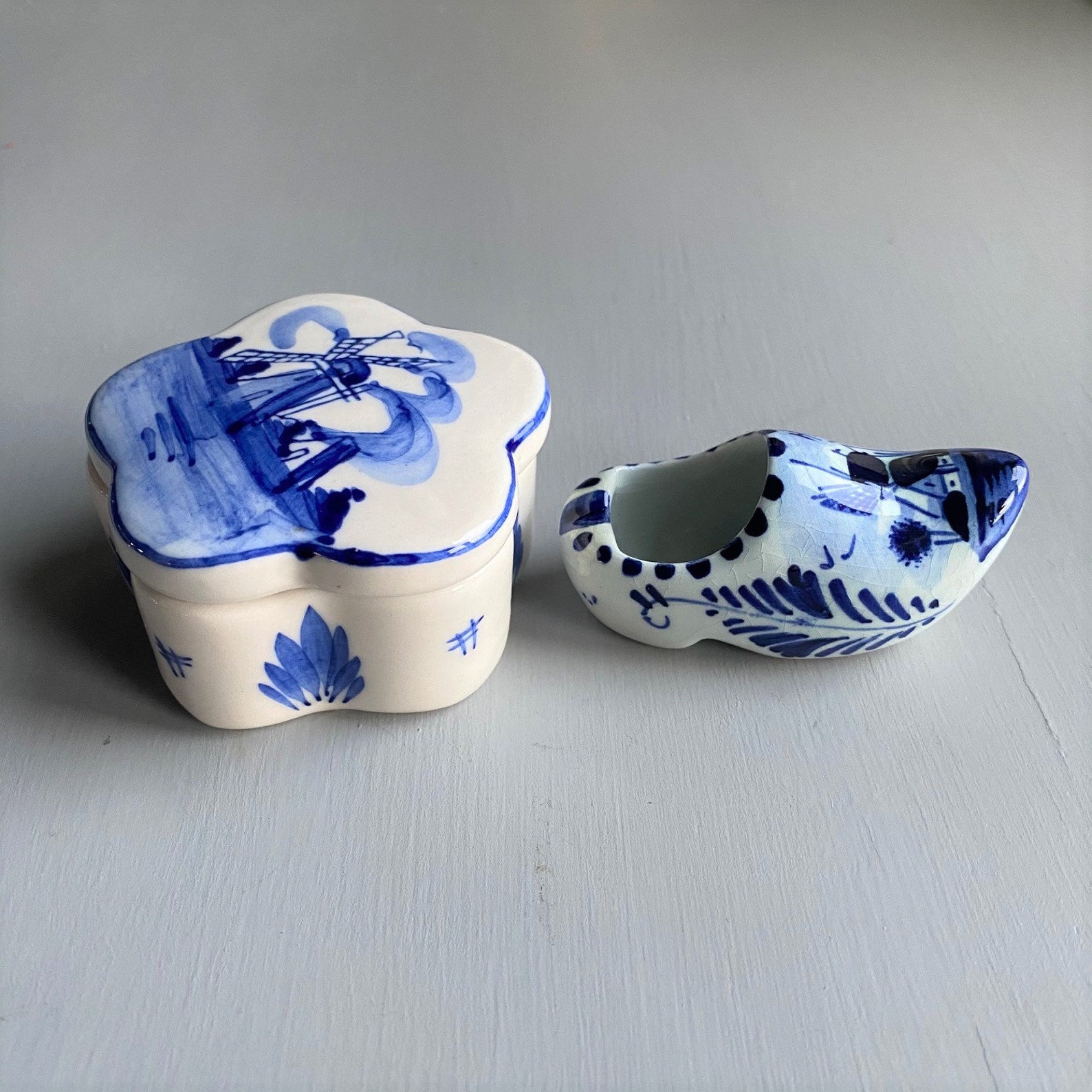 Vintage Delft Blue Miniature Trinket Box Dutch Clog Hand Painted Vintage Delft Blue Miniature Trinket Box Dutch Clog Hand Painted