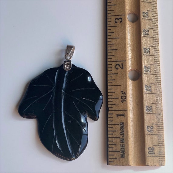 Vintage Carved Onyx Leaf Pendant, Shiny Black Lea… - image 6