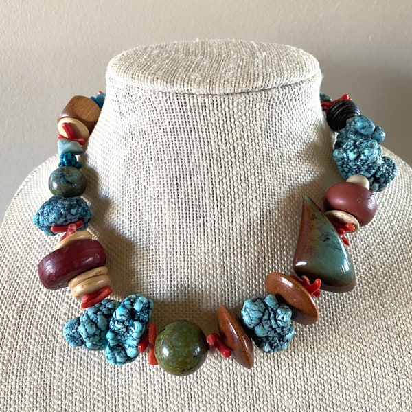 Vintage Les Bernard Colorful Chunky Mixed Bead Necklace, 1970s Rustic Boho Necklace, Tribal Style Necklace, Designer Choker Necklace, 17" L