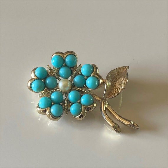 Vintage Sarah Coventry Faux Turquoise & Pearl Floral Brooch - Etsy