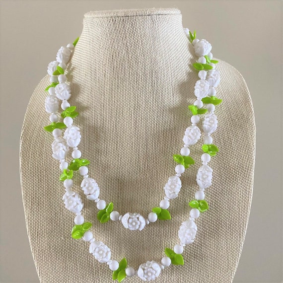 Vintage 1960's MOD Floral Bead Necklace, 48" Long… - image 2