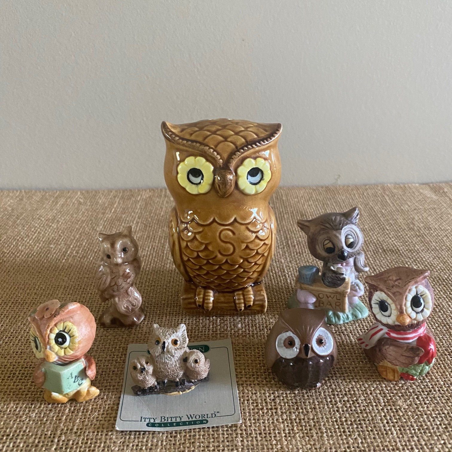 フクロウの陶磁器置物 7個セット ヴィンテージフクロウコレクション、ミニチュア陶器製フクロウの置物7