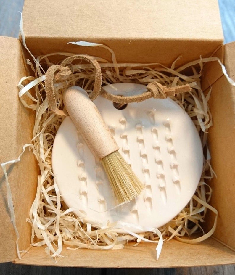 EnglishSpiceGarden Garlic and Ginger Grater - Thumbnail 2