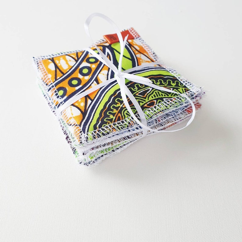 Eco make-up wipes with African print image 8